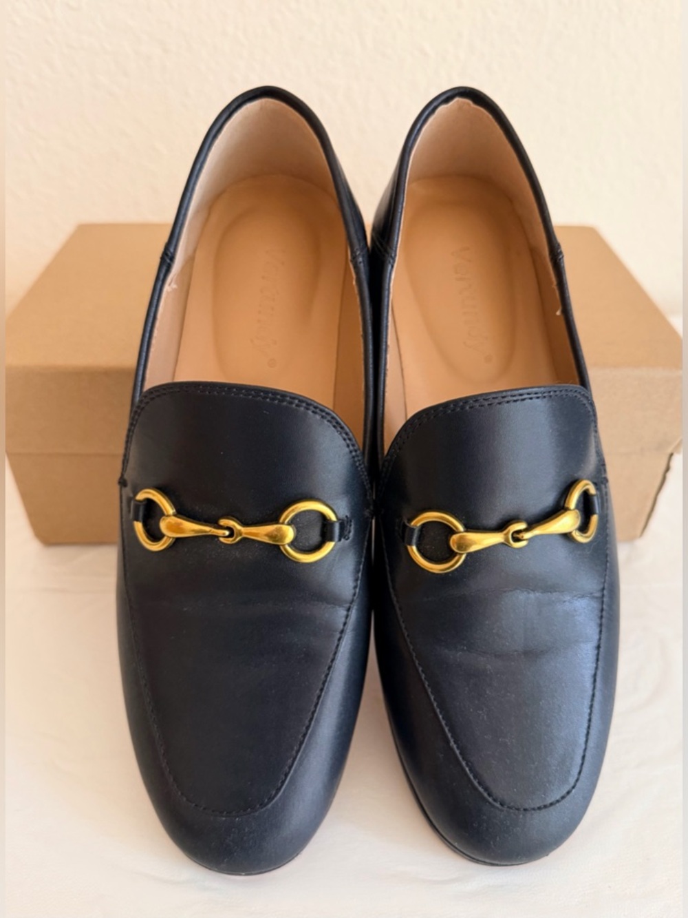 Vertundy Black Leather Loafers with Gold Horsebit Detail - Women's Size 6.5